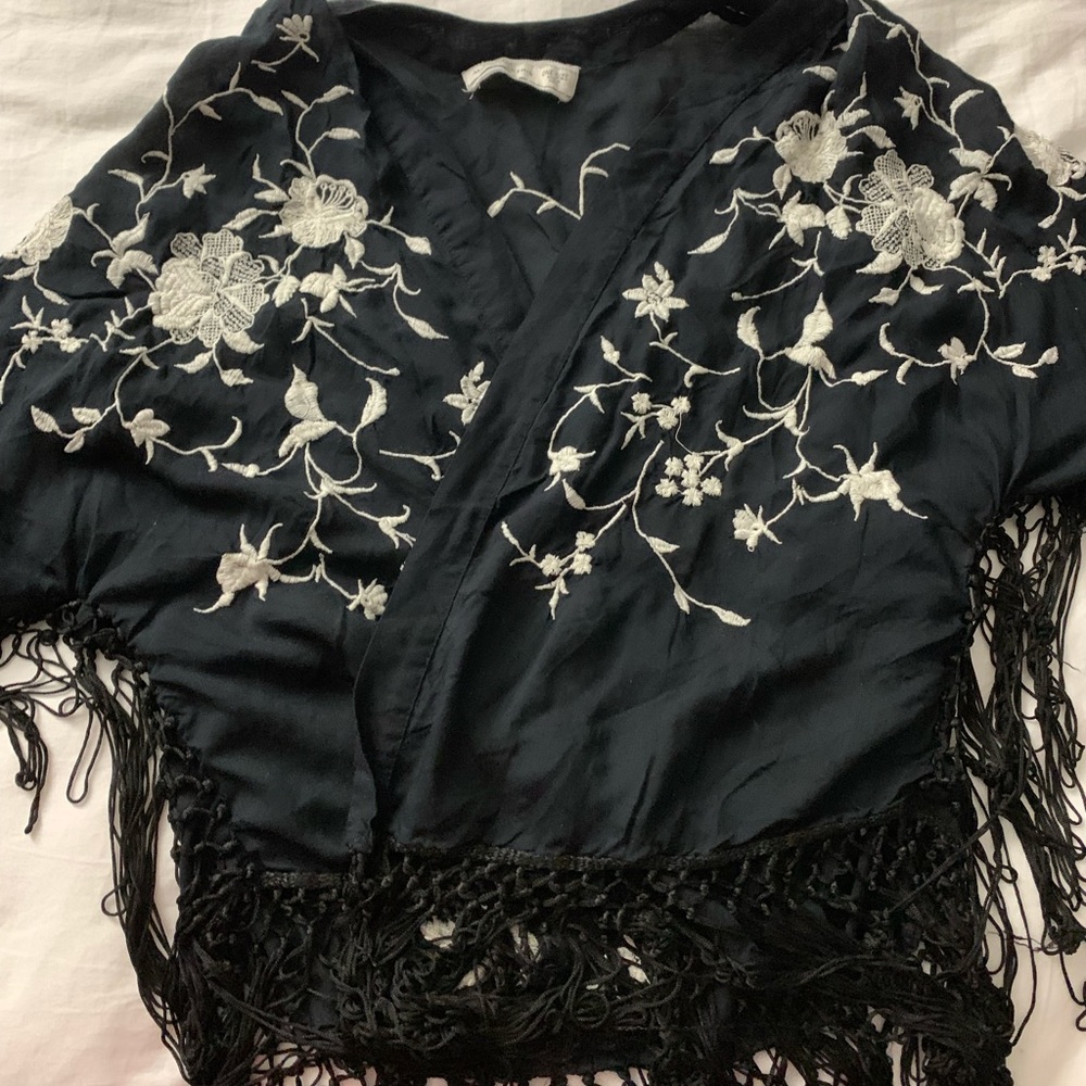 ONE Size cute black Abercrombie Kimono